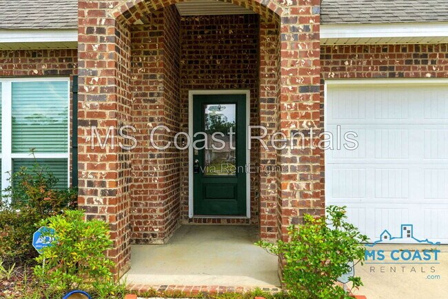 Building Photo - 15610 Lantern Cv