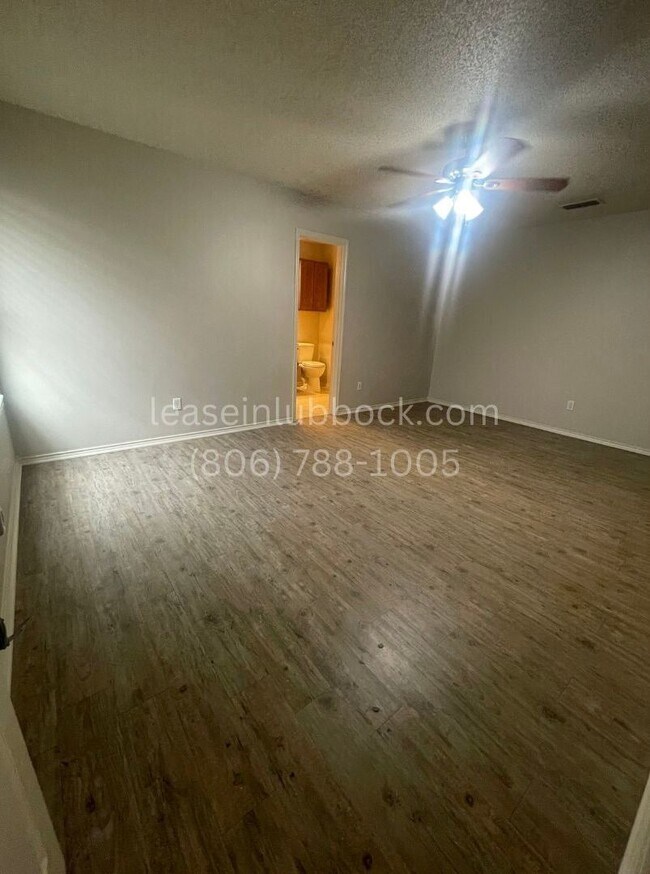 Building Photo - 5804 96th St