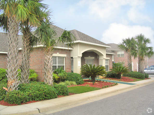 Primary Photo - The Reserve Apartments