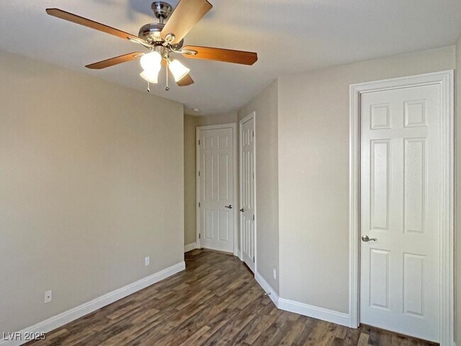 Building Photo - 12048 La Palmera Ave