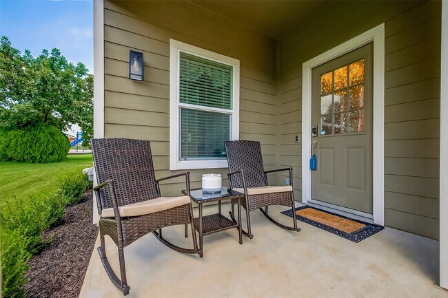 Building Photo - 278 Capetown Way