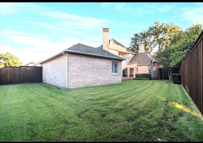 Building Photo - 1410 Biltmore Ct