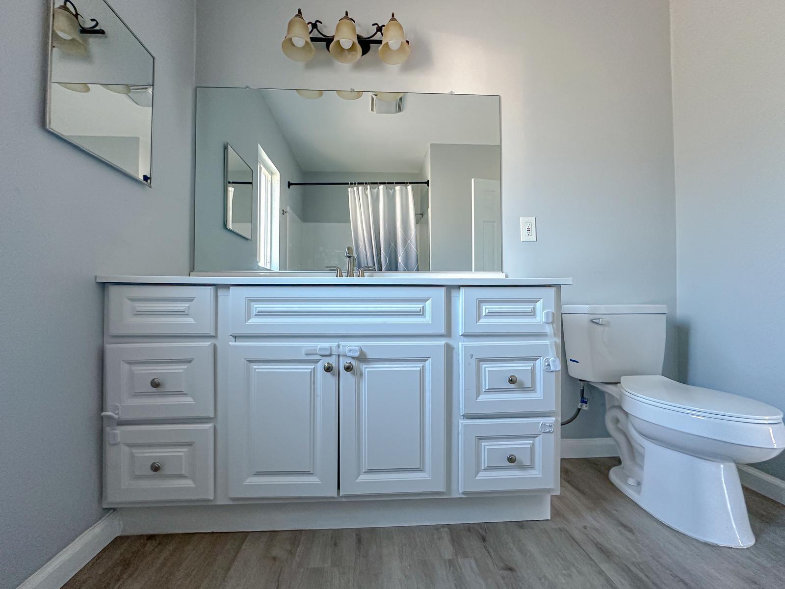 Building Photo - 158 W Del Amo Blvd