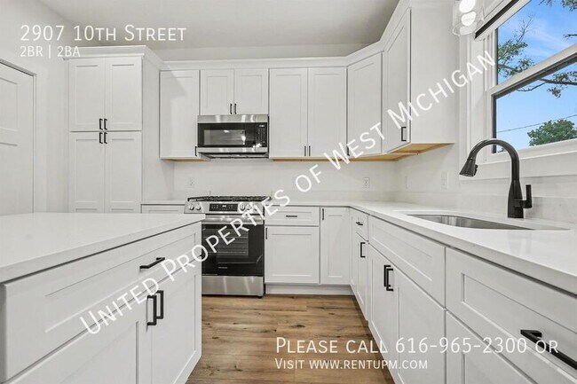 Building Photo - 2907 10th St
