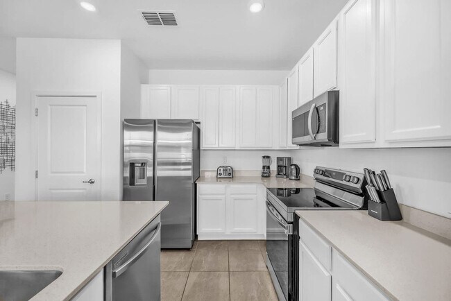 Building Photo - 234 Marcello Blvd