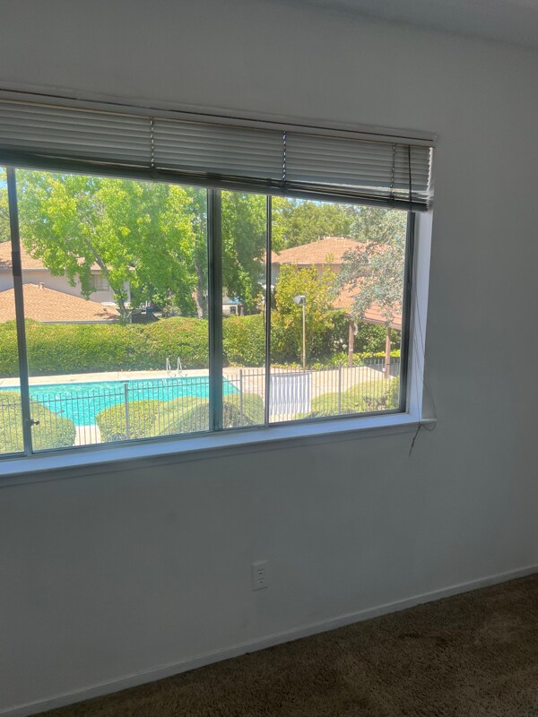 Building Photo - 4722 Greenholme Dr