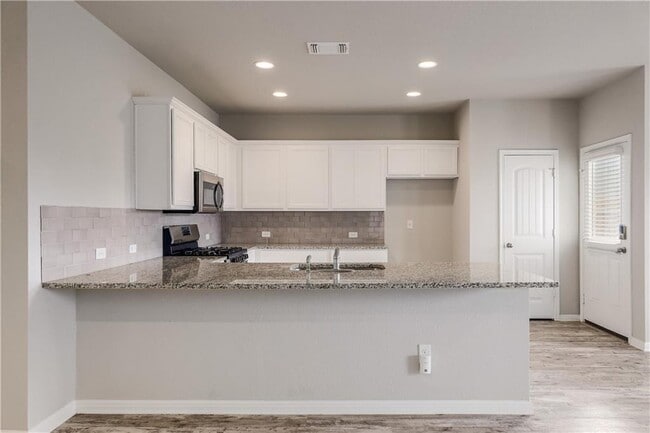 Building Photo - 2920 Bridekirk Dr
