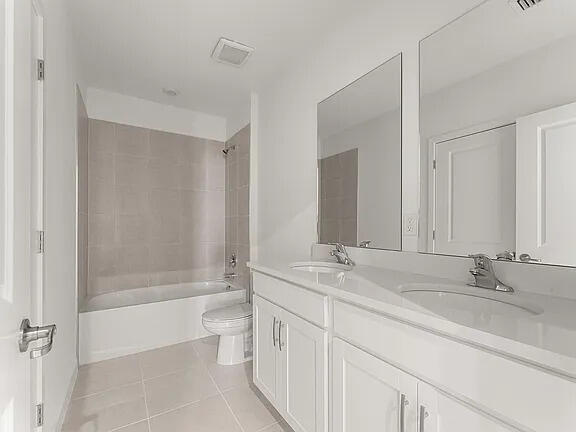 Building Photo - 7292 Lenora Ln