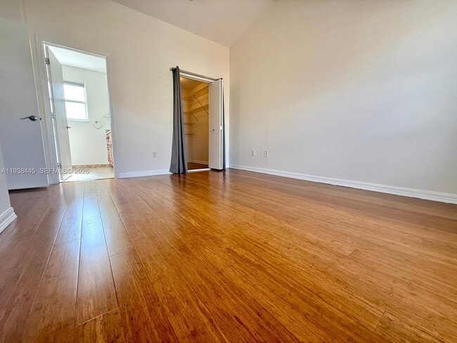 Building Photo - 1355 NW 154th Ln