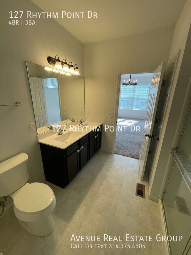 Building Photo - 127 Rhythm Point Dr