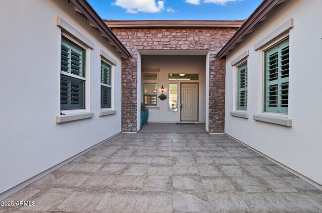 Building Photo - 25914 N 49th Ln