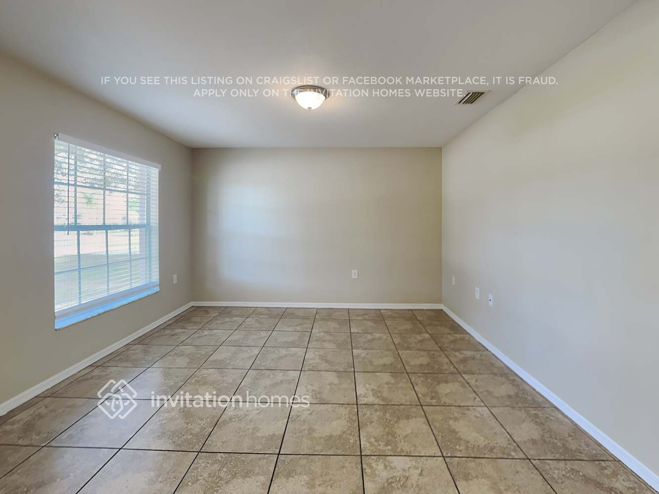 Building Photo - 513 Blackbird Ln