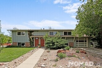 Building Photo - Charming 3BR Townhome in Boulder