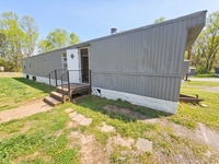 Building Photo - 412 McElhaney Rd