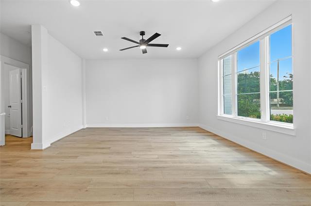 Building Photo - 7565 Reis Ln