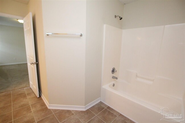Building Photo - 6531 Tampa Dr