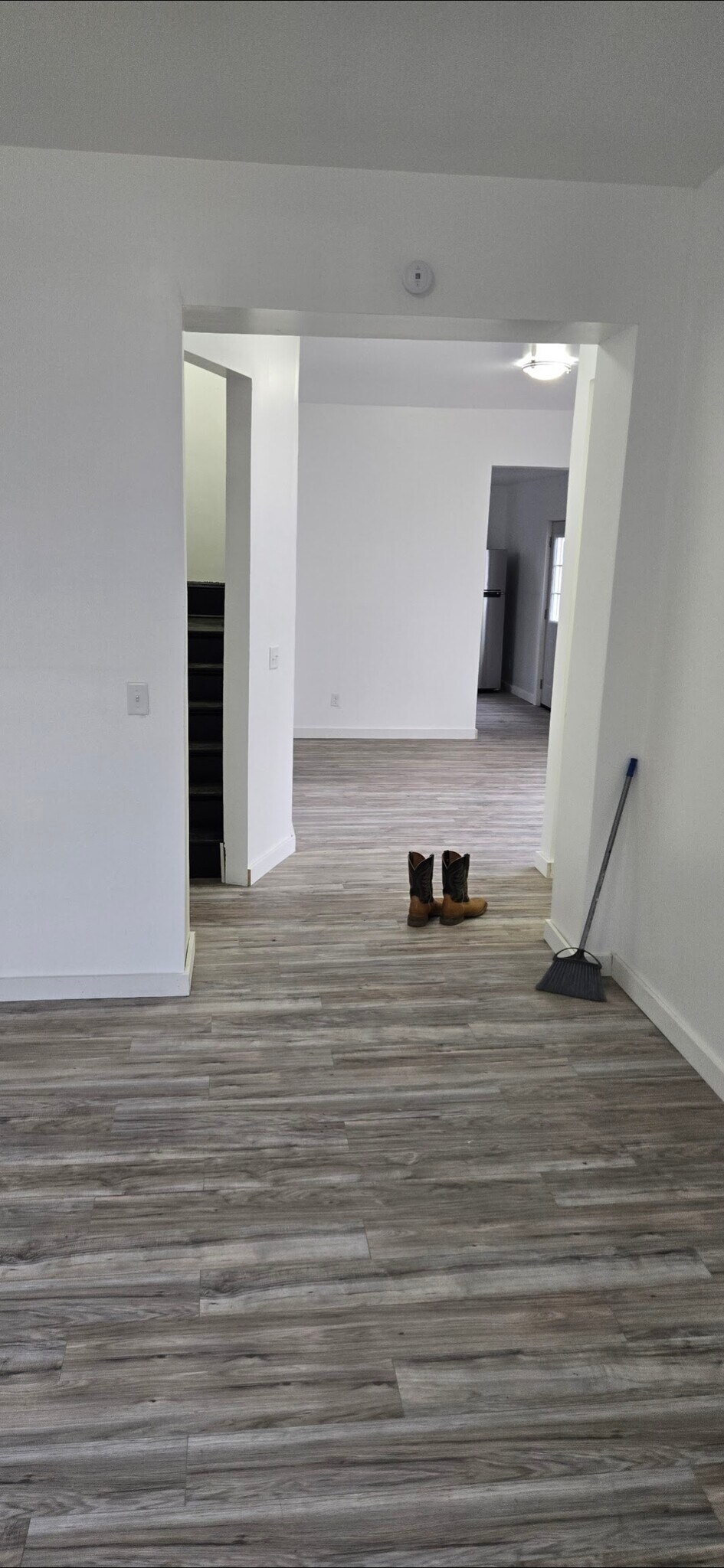 Building Photo - 124 High St