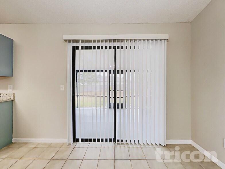 Building Photo - 2980 Lagoon Ave