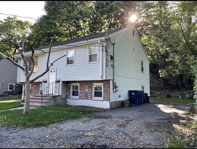 Primary Photo - 9 Grove Terrace