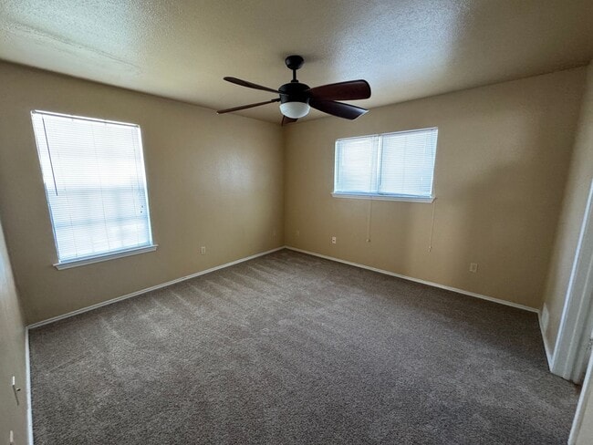 Building Photo - 4806 Greenlee Dr