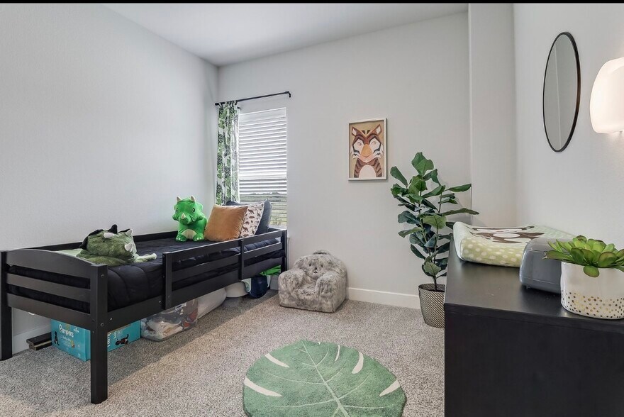 Building Photo - 6006 Rangeland Rd