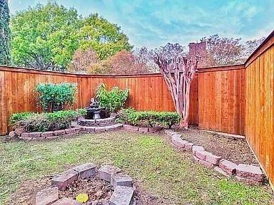 Building Photo - 3035 Brookshire Dr