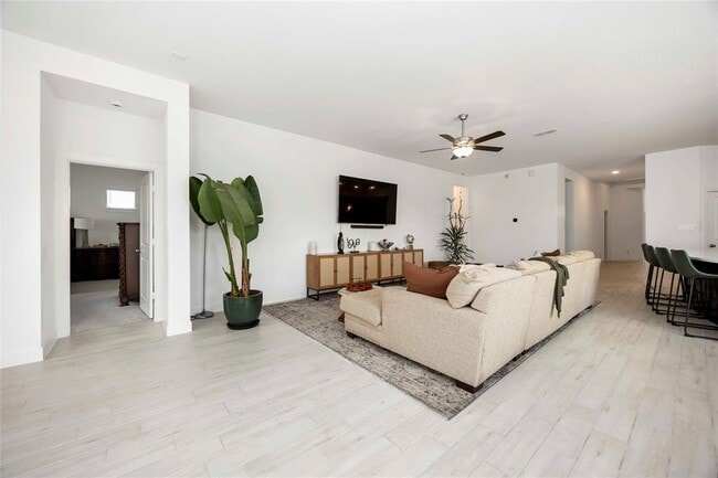 Building Photo - 9822 Starry Night Ln