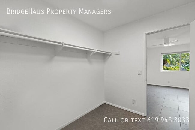 Building Photo - 8360 Via Sonoma