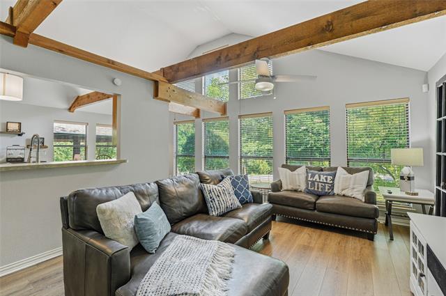 Building Photo - 5 Juanita Dr