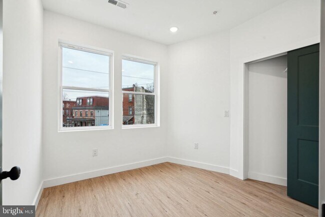 Building Photo - 4181 Mantua Ave
