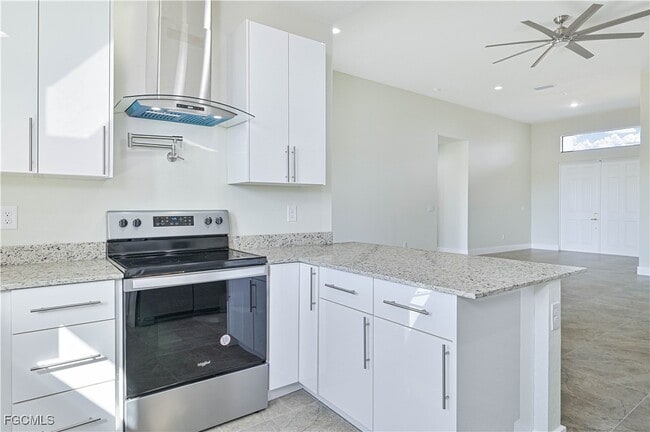 Building Photo - 1638 NW 36th Pl