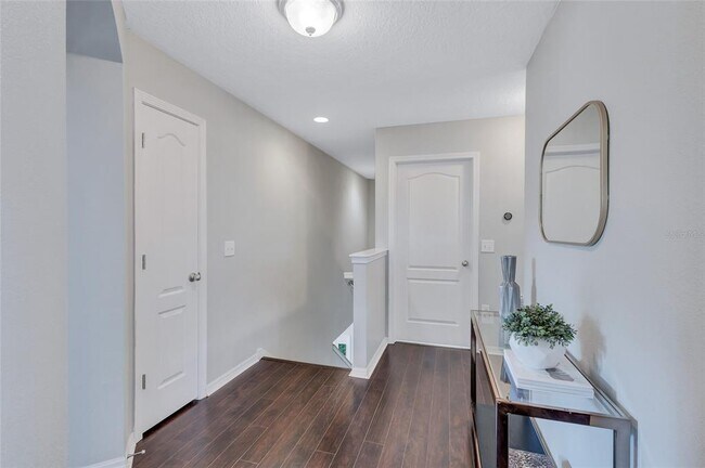 Building Photo - 3412 W Cass St