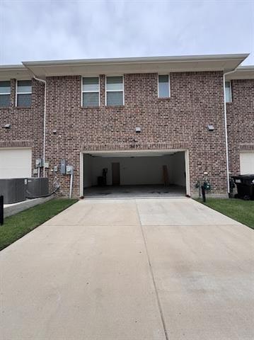Building Photo - 3657 Dutchess Dr