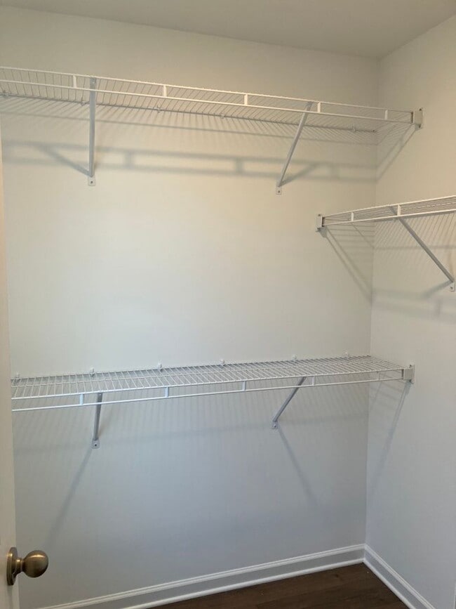 Building Photo - Nearly new and affordable in Columbia