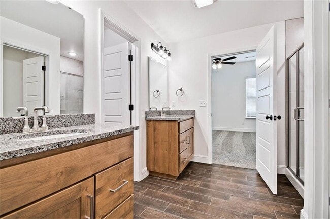Building Photo - 2140 Bluestem Dr