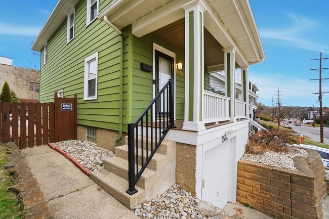 Building Photo - 2 Bed 2 Bath in Oakley!