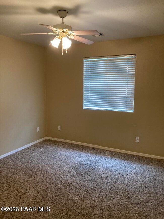 Building Photo - 8424 E Stevens Dr