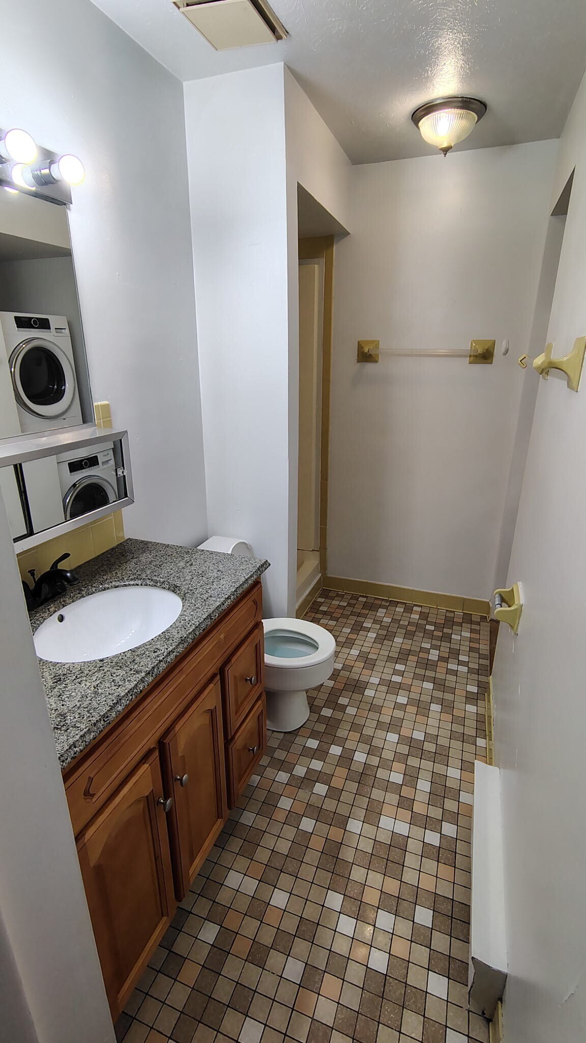 Building Photo - 1016 Arrowhead Dr