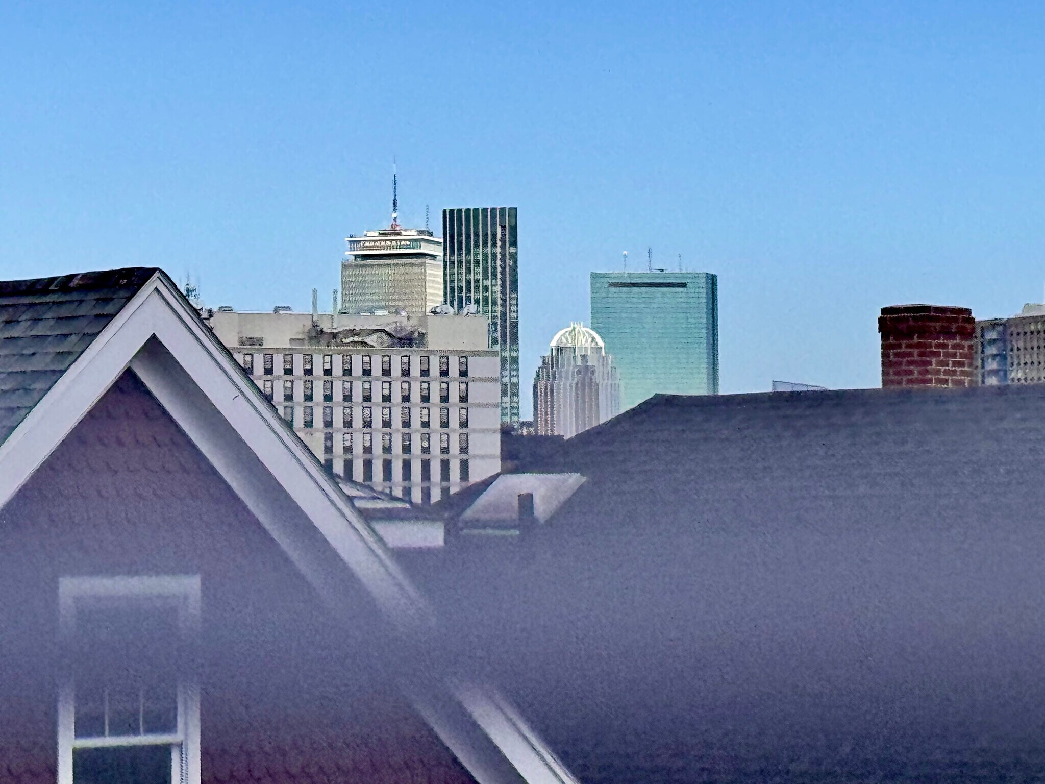 Building Photo - 188 Hillside St