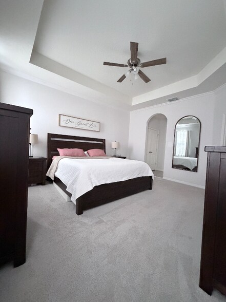 Building Photo - 480 Halter Dr