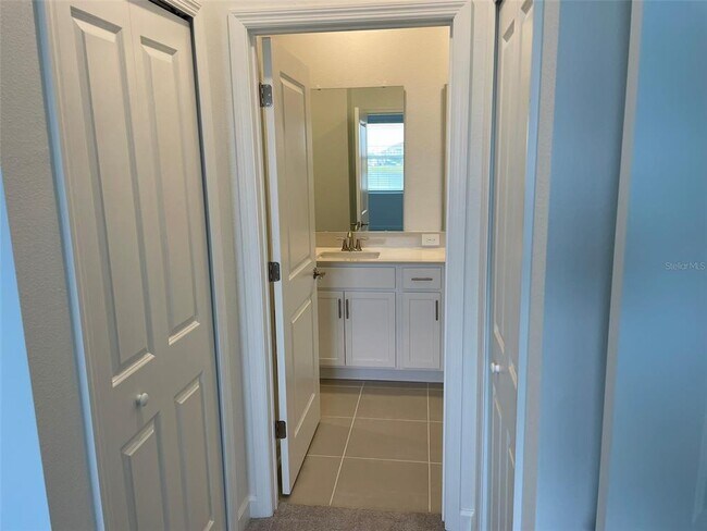 Building Photo - 1873 Bright Sky Dr