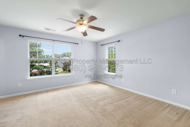 Building Photo - 14054 Singleleaf Lane