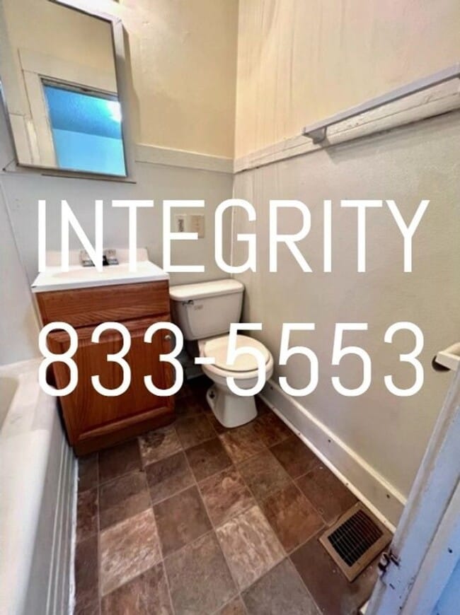 Building Photo - 1849-1851 N. Johnston