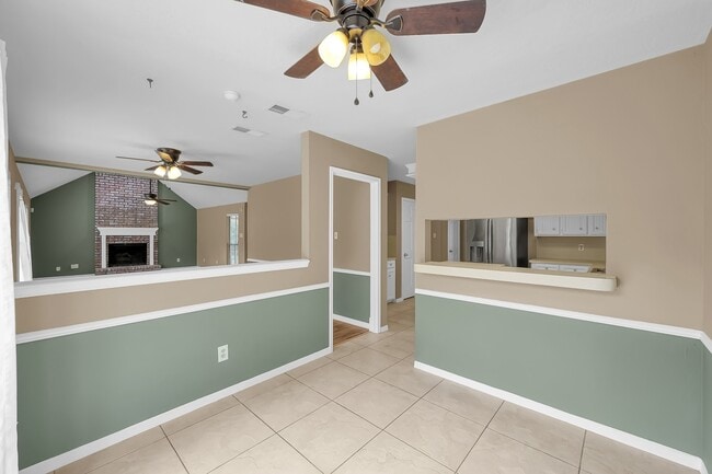 Building Photo - 3519 El James Dr