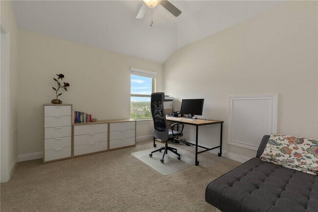 Building Photo - 15609 Cabrillo Way