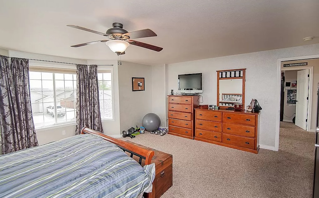 Building Photo - 7715 Galiano Dr