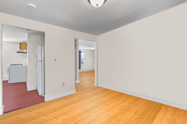 Building Photo - 9 Hodges Ct