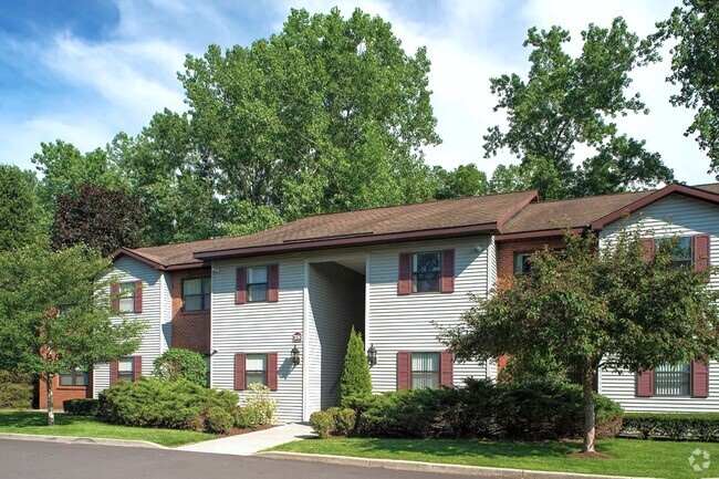 Building Photo - Fairwood Apartments