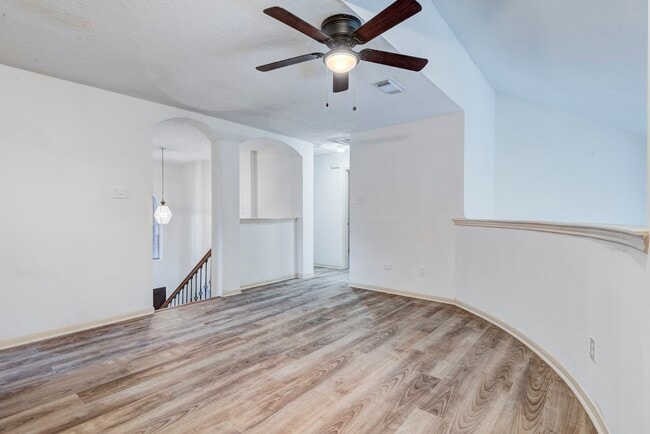 Building Photo - 16023 Williwaw Dr