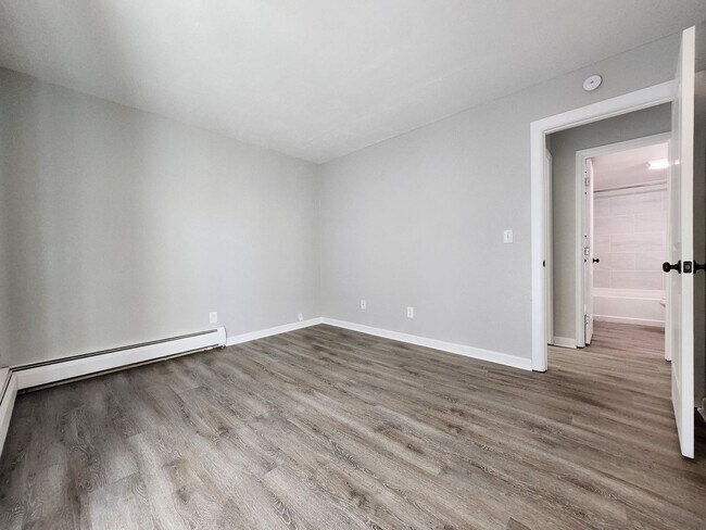 Building Photo - 4615 Picturesque Ct